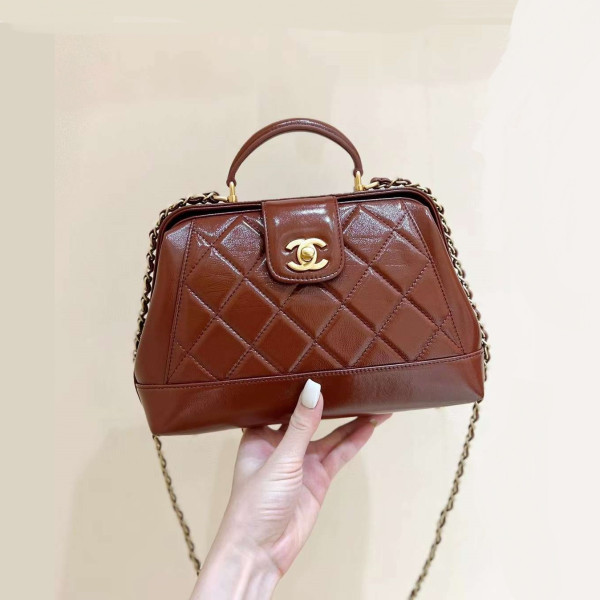 [스페셜오더]CHANEL-AS4959 샤넬 공방 브라운 스몰 탑 핸들 닥터 백 23.5cm