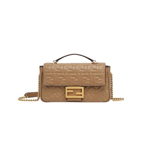 [스페셜오더]FENDI-8BR793 펜디 베이지 FF 미디 체인 바게트 백 24CM